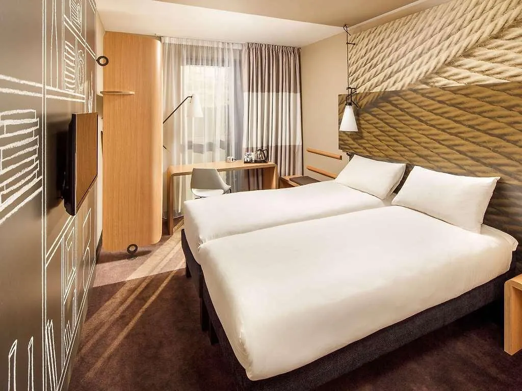 Hotel Ibis Cambridge Central Station